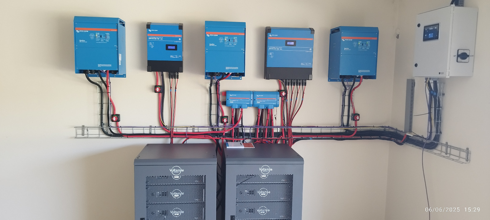 Sistema Fotovoltaico com Armazenamento — São Martinho do Porto — São Martinho do Porto, Portugal (2/4)